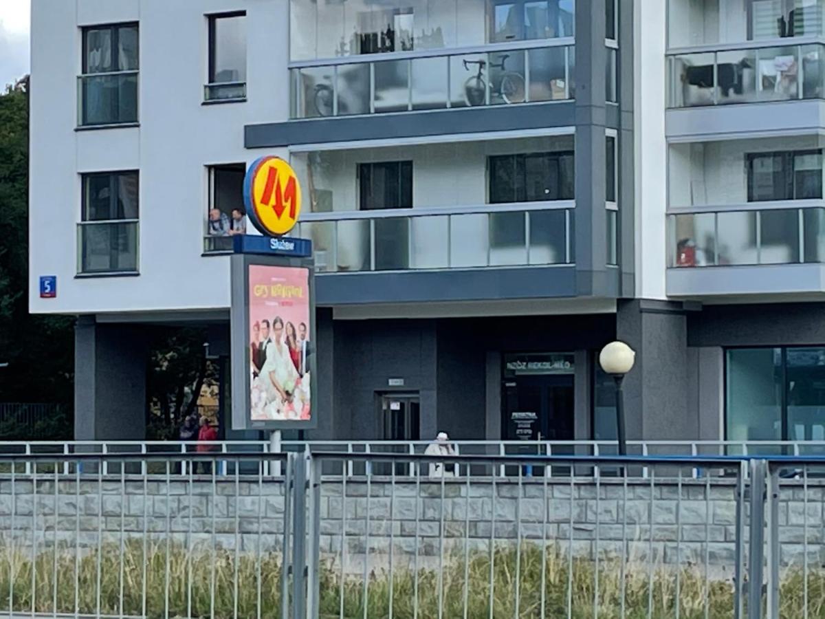 Apartament Metro Sluzew ワルシャワ エクステリア 写真