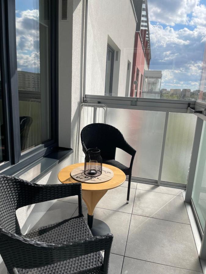 Apartament Metro Sluzew ワルシャワ エクステリア 写真